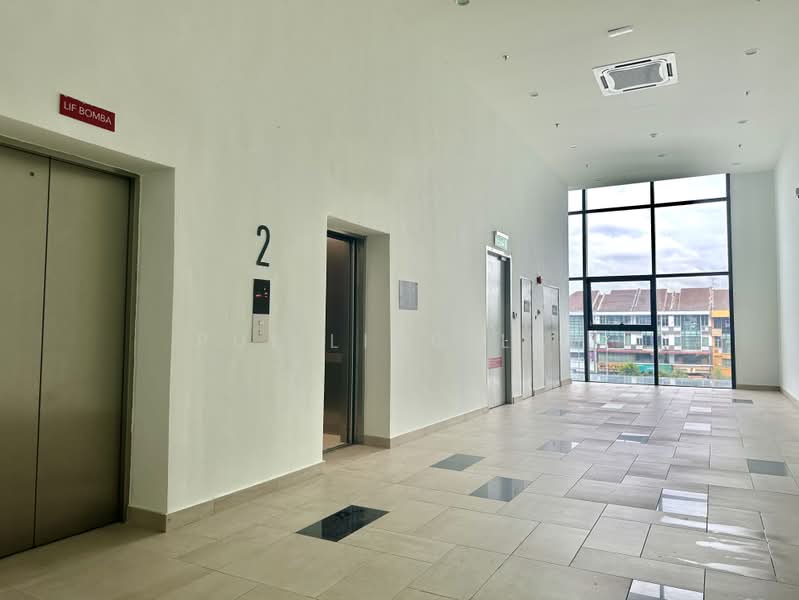 Shop / Office for Rent in Taman Sains Selangor (Kota Damansara) - Pui Ling Lee - Corridor - PropertyGuru.com.my