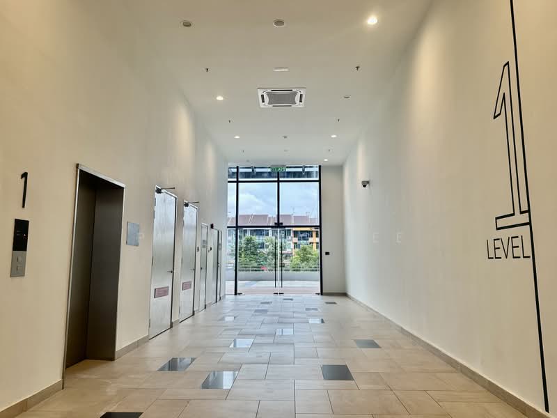 Shop / Office for Rent in Taman Sains Selangor (Kota Damansara) - Pui Ling Lee - Entrance - PropertyGuru.com.my