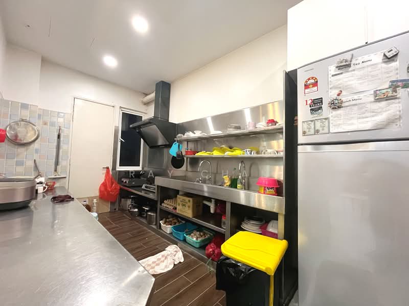 Rumah Teres 2.5 Tingkat untuk Dijual di Bandar Mahkota Cheras (Cheras) - Ray Chan - Kitchen - PropertyGuru.com.my