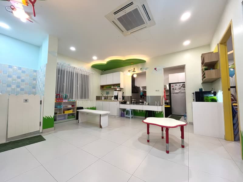 Rumah Teres 2.5 Tingkat untuk Dijual di Bandar Mahkota Cheras (Cheras) - Ray Chan - Kitchen - PropertyGuru.com.my