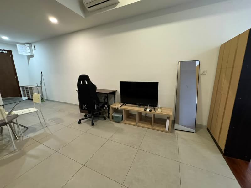 Service Residence for Rent at Seventeen Mall & Residences (Biji Living) - Kian Fei - Living Room - PropertyGuru.com.my