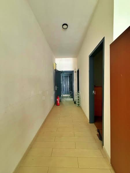 Apartment for Sale at Selangorku Pr1ma Lakefront Homes - Arifuddin Bahari - Corridor - PropertyGuru.com.my