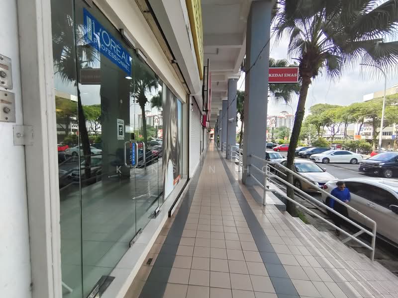 Shop / Office for Sale in Ampang Jaya (Ampang) - Kenson Ho - Exterior - PropertyGuru.com.my