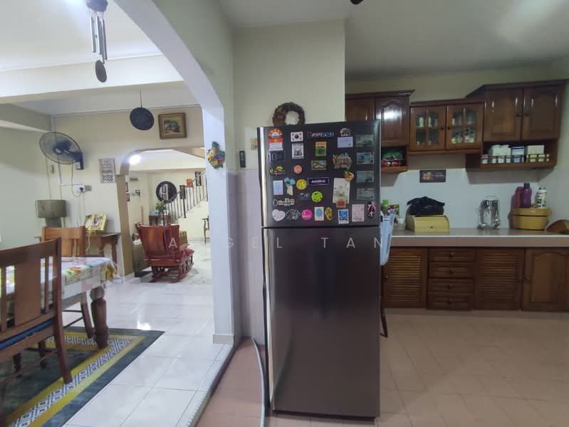Rumah Teres 2 Tingkat untuk Dijual di Seri Kembangan (Selangor) - Angel Tan - Kitchen - PropertyGuru.com.my