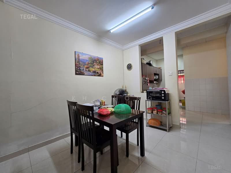 1-storey Terraced House for Sale in Bukit Raja (Selangor) - KH Chong - Dining Room - PropertyGuru.com.my