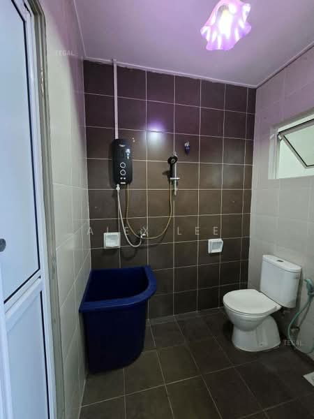 Rumah Teres untuk Dijual di Bandar Puteri Klang (Klang) - Alex Lee - Bathroom - PropertyGuru.com.my