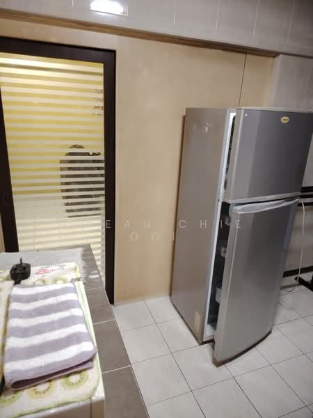 Flat for Sale at Green Garden - Cheau Chie Ooi - Kitchen - PropertyGuru.com.my