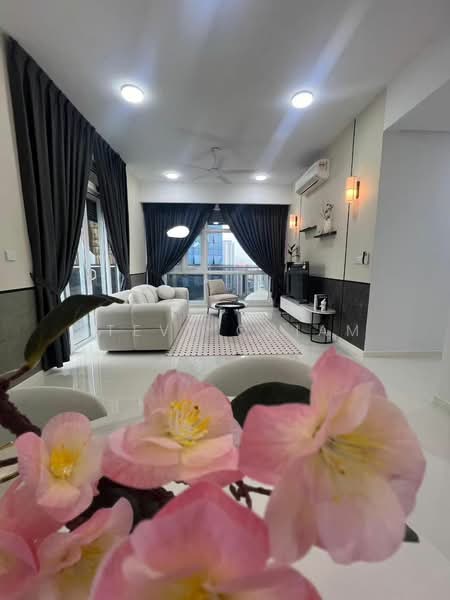 Servis Apartment untuk Disewa di Met 1 Residences - Steve Chiam - Living Room - PropertyGuru.com.my