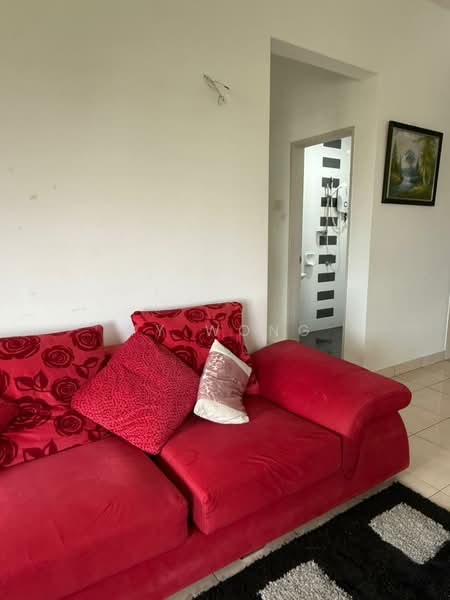 Kondominium untuk Disewa di Lagoon Suites - YY Wong - Living Room - PropertyGuru.com.my