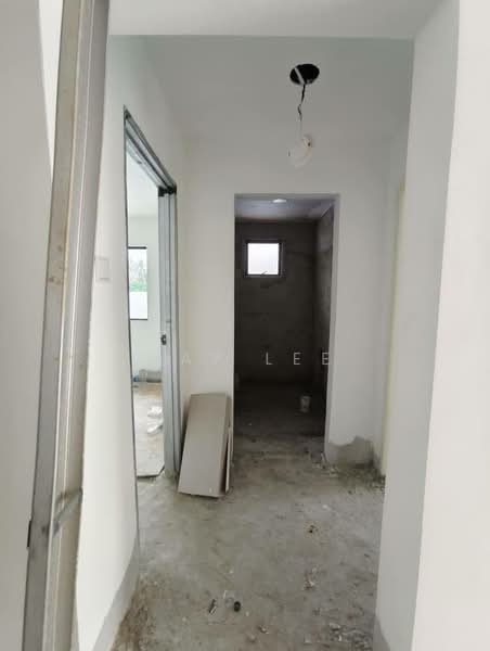 Rumah Teres 2 Tingkat untuk Dijual di Bandar Baru Permas Jaya (Permas Jaya) - May Lee - Corridor - PropertyGuru.com.my