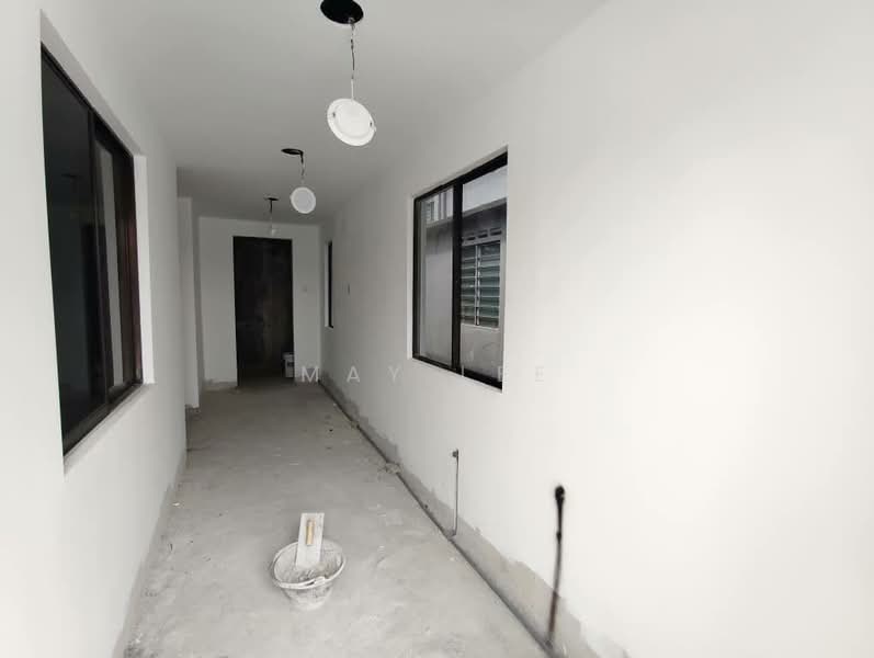 Rumah Teres 2 Tingkat untuk Dijual di Bandar Baru Permas Jaya (Permas Jaya) - May Lee - Corridor - PropertyGuru.com.my