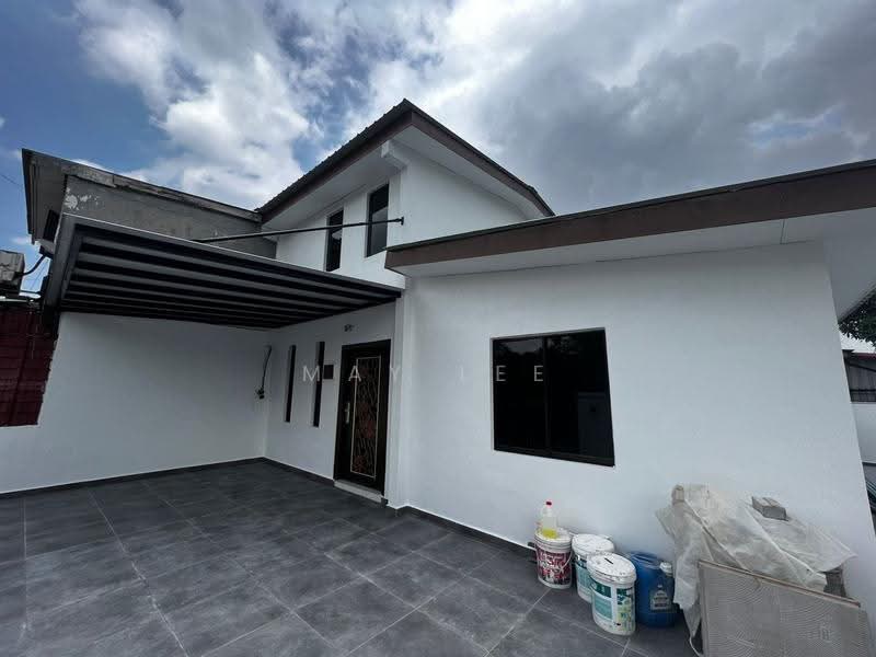 Rumah Teres 2-Tingkat untuk Dijual di Bandar Baru Permas Jaya (Permas Jaya) - May Lee - Exterior - PropertyGuru.com.my