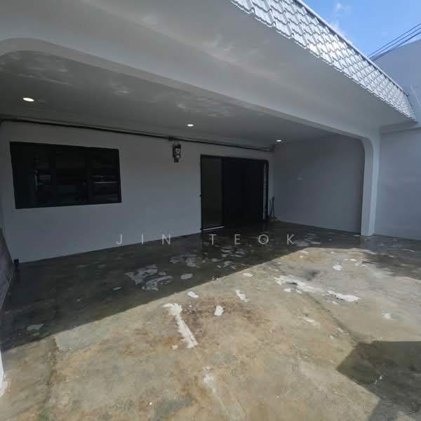 1-storey Terraced House for Sale in Skudai (Johor) - Jin Teok - Exterior - PropertyGuru.com.my