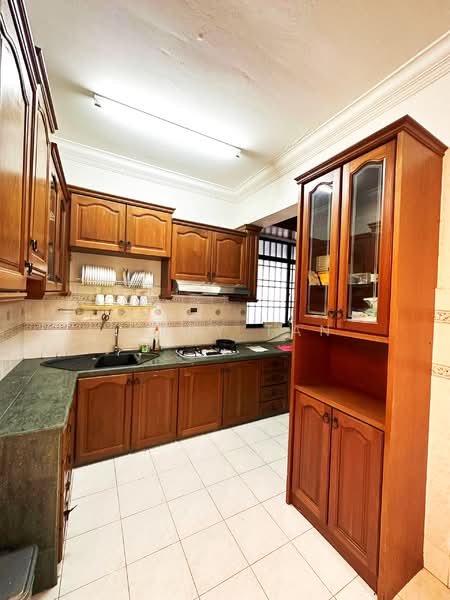 Apartment for Rent at Parkview Towers - Jerry Tan - Kitchen - PropertyGuru.com.my