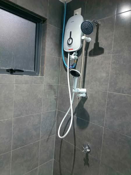 Apartment for Rent at LSH Sentul - Nic Low - Bathroom - PropertyGuru.com.my