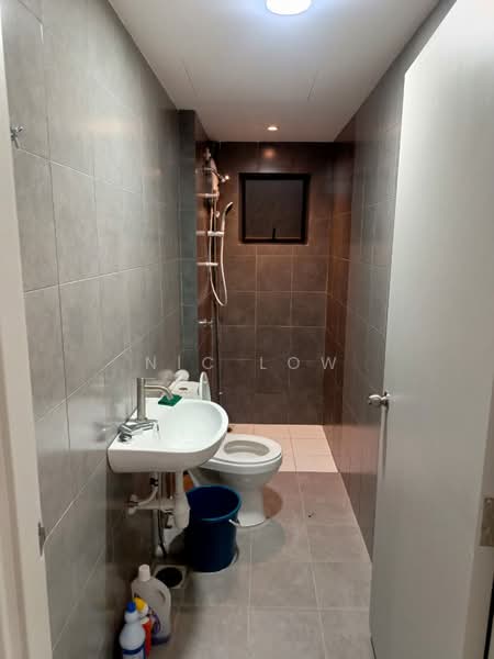 Apartment for Rent at LSH Sentul - Nic Low - Bathroom - PropertyGuru.com.my