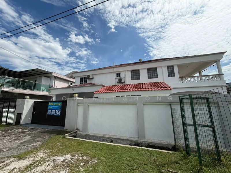 Rumah Teres 2 Tingkat untuk Dijual di Ampang (Selangor) - Robin Tchong - Exterior - PropertyGuru.com.my