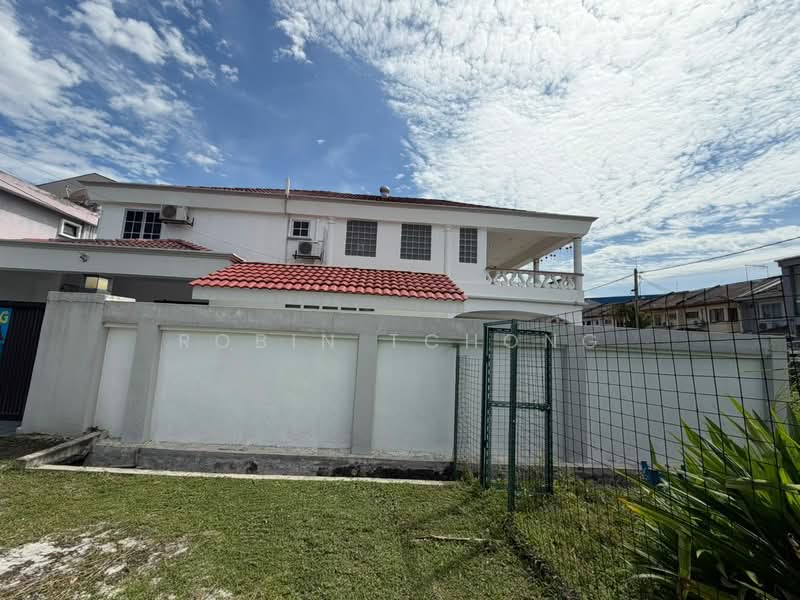 Rumah Teres 2 Tingkat untuk Dijual di Ampang (Selangor) - Robin Tchong - Exterior - PropertyGuru.com.my