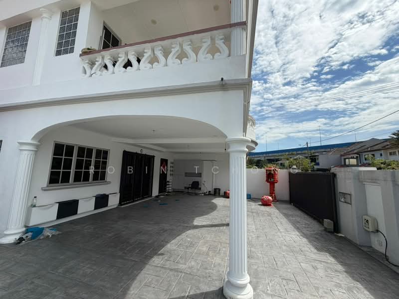 Rumah Teres 2 Tingkat untuk Dijual di Ampang (Selangor) - Robin Tchong - Exterior - PropertyGuru.com.my