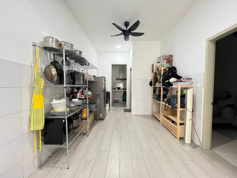 Terraced House for Sale in Sepang (Selangor) - Cik Maya Abdul - Kitchen - PropertyGuru.com.my