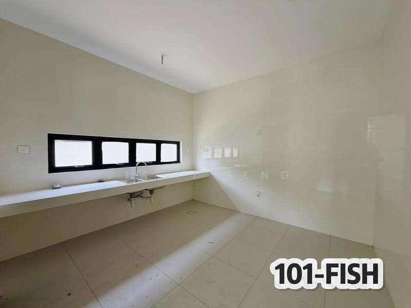 Bungalow House for Sale in Telok Panglima Garang (Selangor) - Fish Heng - Kitchen - PropertyGuru.com.my