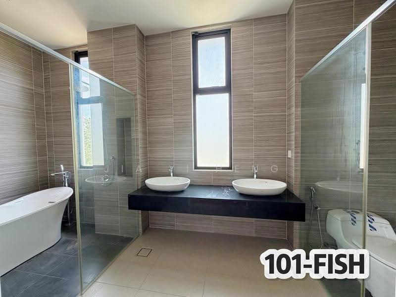 Bungalow House for Sale in Telok Panglima Garang (Selangor) - Fish Heng - Bathroom - PropertyGuru.com.my