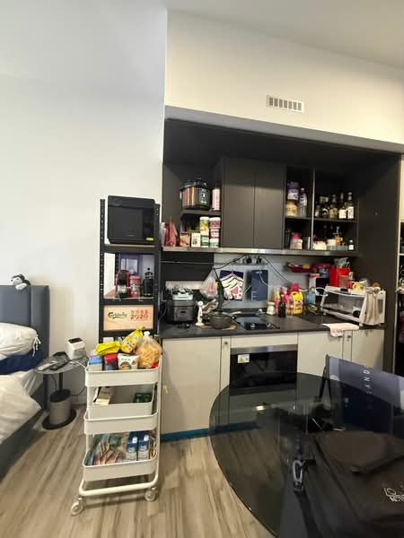 Service Residence for Rent at Millerz Square Serviced Residence - Ally Lee - Kitchen - PropertyGuru.com.my