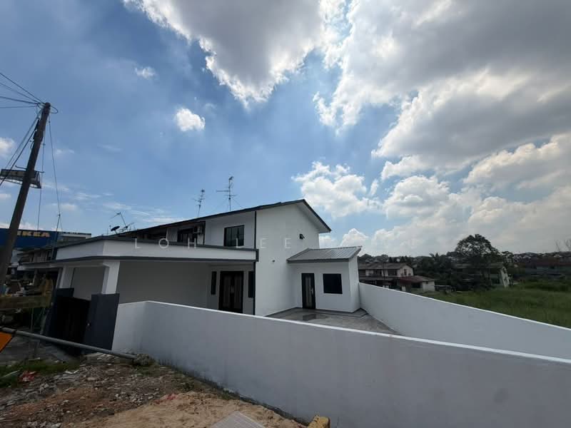 Rumah Teres 2-Tingkat untuk Dijual di Taman Johor Jaya (Johor Bahru) - Cora Loh - PropertyGuru.com.my