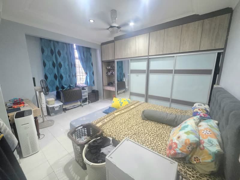 Rumah Teres 2 Tingkat untuk Dijual di Taman Sri Pulai Perdana (Skudai) - Iden Tan - Bedroom - PropertyGuru.com.my