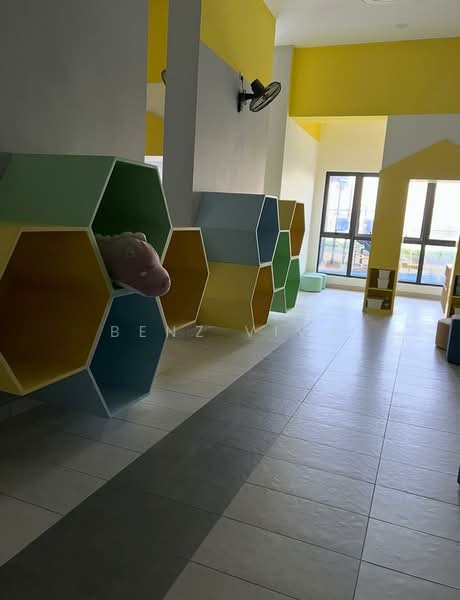 Service Residence for Rent at Aera Residence - Benz Viva - Corridor - PropertyGuru.com.my