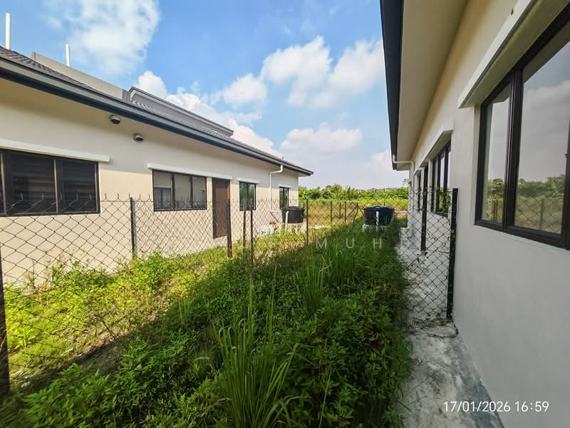 Rumah Berkembar untuk Dijual di Dengkil (Selangor) - Fairus Muhd - Exterior - PropertyGuru.com.my