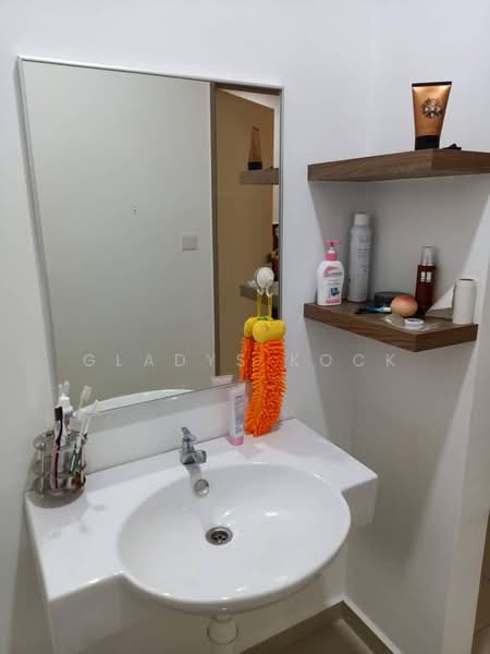Condominium for Rent at Solaria Residences - Gladys Kock - Bathroom - PropertyGuru.com.my