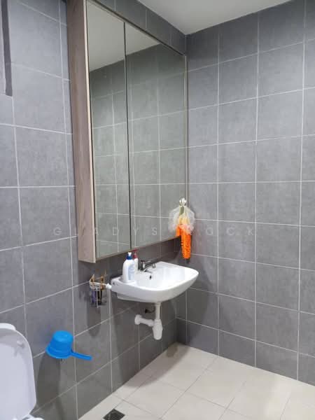 Condominium for Rent at Solaria Residences - Gladys Kock - Bathroom - PropertyGuru.com.my