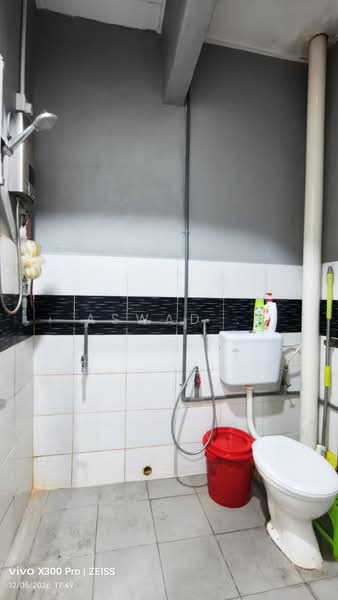 Semi-Detached House for Sale in Taman Haji Ahmad Jamil (Tasek Gelugor) - Aswad . - Bathroom - PropertyGuru.com.my