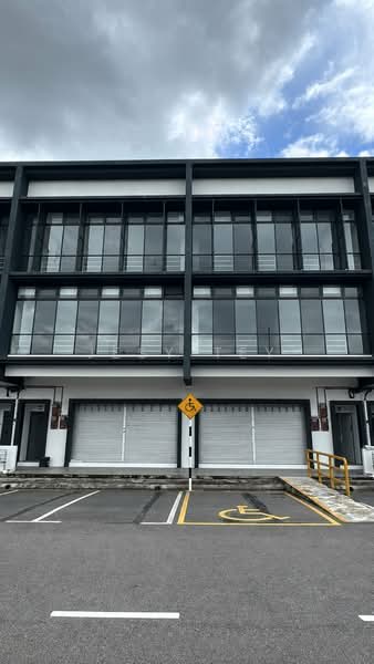 Shop / Office for Rent in Bandar Cemerlang (Ulu Tiram) - Jesy Tey - Exterior - PropertyGuru.com.my