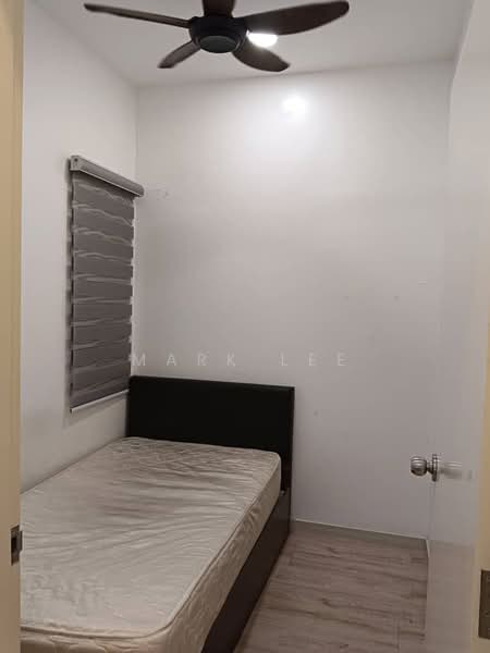 Condominium for Rent at Lakefront Homes - Mark Lee - Bedroom - PropertyGuru.com.my