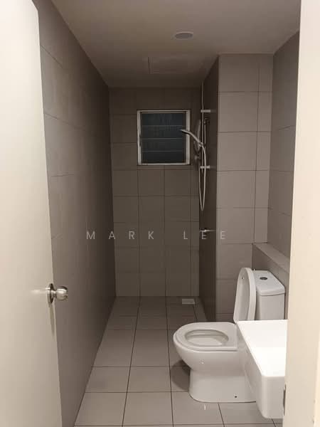 Condominium for Rent at Lakefront Homes - Mark Lee - Bathroom - PropertyGuru.com.my