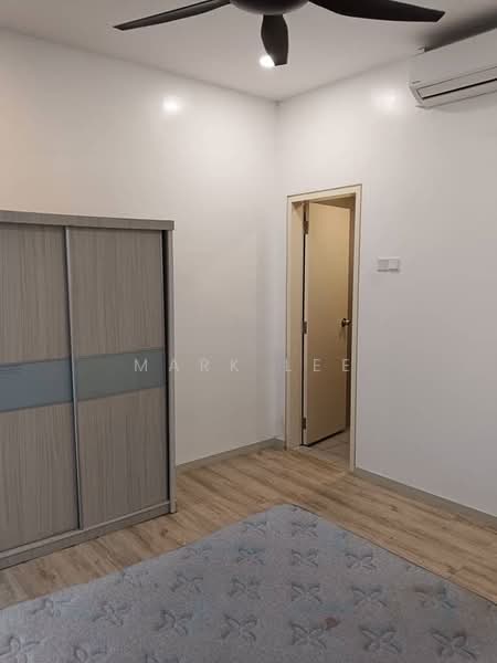 Condominium for Rent at Lakefront Homes - Mark Lee - Bedroom - PropertyGuru.com.my