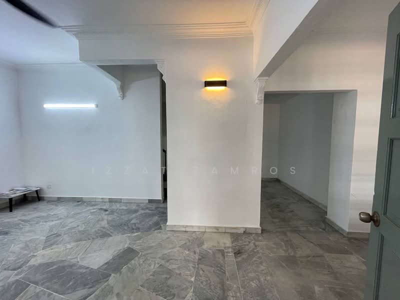1.5-storey Terraced House for Sale in Bandar Baru Sri Petaling (Sri Petaling) - Izzat Zamros - Interior - PropertyGuru.com.my