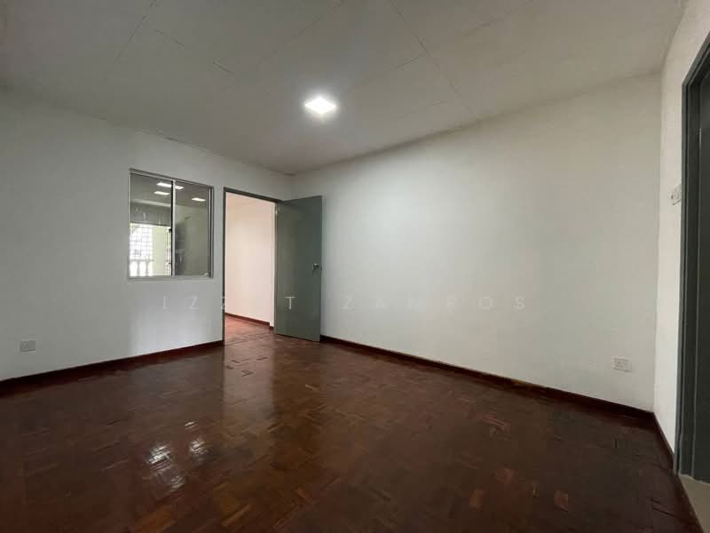 1.5-storey Terraced House for Sale in Bandar Baru Sri Petaling (Sri Petaling) - Izzat Zamros - PropertyGuru.com.my
