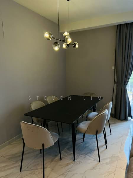 Kondominium untuk Dijual di South Brooks - Steven Lim - Dining Room - PropertyGuru.com.my
