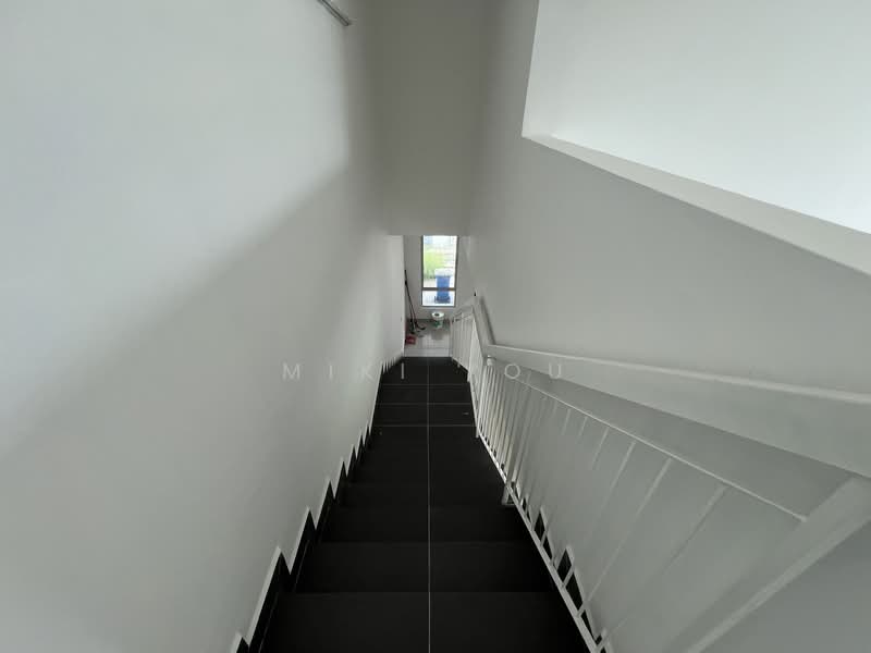 2-storey Terraced House for Sale in Kota Kemuning (Shah Alam) - Miki You - Corridor - PropertyGuru.com.my