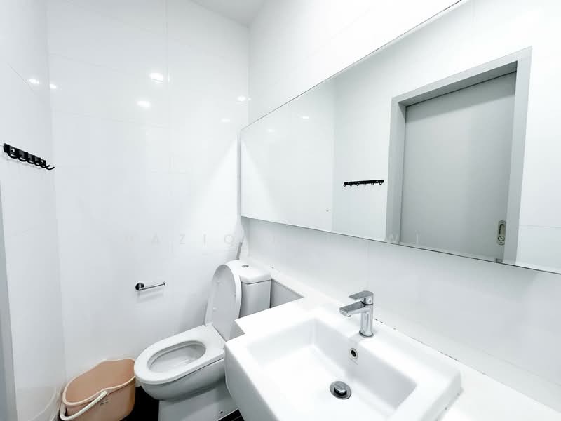 Servis Apartment untuk Disewa di Residential Suites @ HighPark - Haziq Nawawi - Bathroom - PropertyGuru.com.my