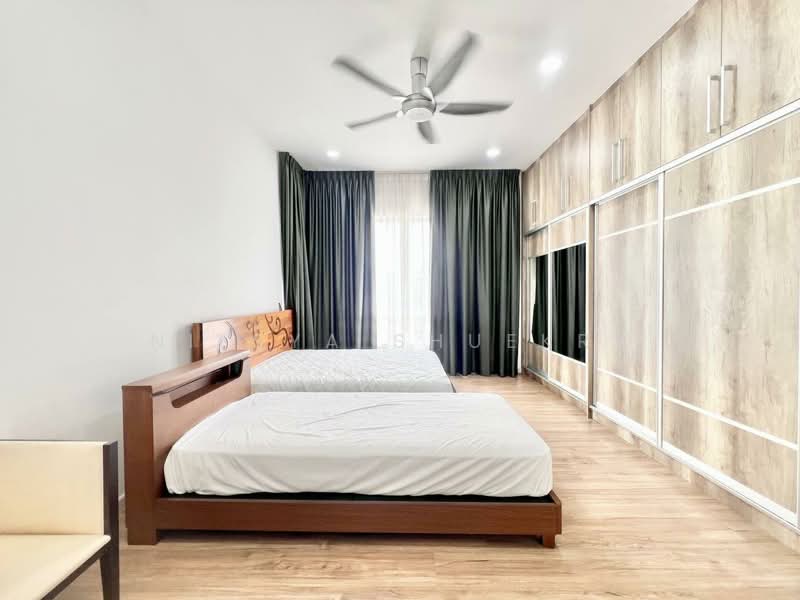 Rumah Berkembar untuk Dijual di Tropicana Heights (Kajang) - Niesya Shuekry - Bedroom - PropertyGuru.com.my