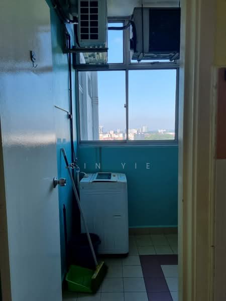 Pangsapuri untuk Dijual di Kipark Apartment - Sin Yie - PropertyGuru.com.my