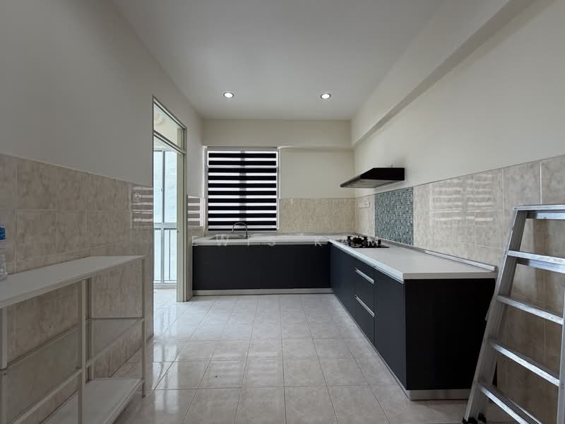 Condominium for Sale at Coastal Tower - Lewis Kam - Kitchen - PropertyGuru.com.my