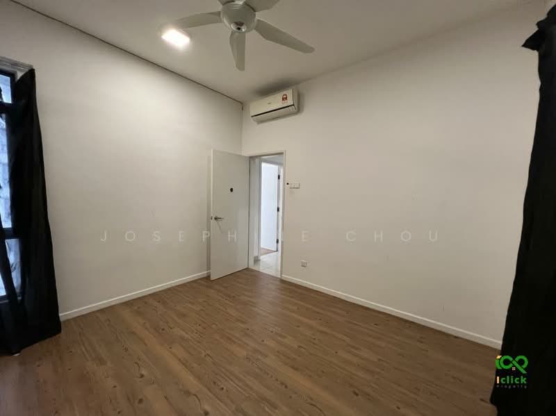 Service Residence for Sale at Utropolis Suites 1 - Josephine Chou - Bedroom - PropertyGuru.com.my