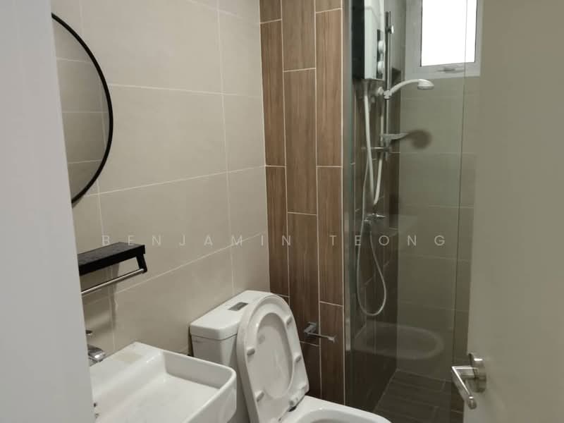 Servis Apartment untuk Disewa di RYAN & MIHO - Benjamin Teong - Bathroom - PropertyGuru.com.my
