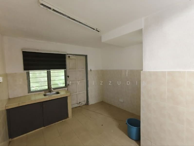 2-storey Terraced House for Sale in Seksyen 5 Wangsa Maju (Wangsa Maju) - HELMY IZZUDIN - Kitchen - PropertyGuru.com.my