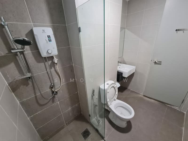 Kondominium untuk Disewa di Tropicana Bay Residences - Simon Saw - Bathroom - PropertyGuru.com.my